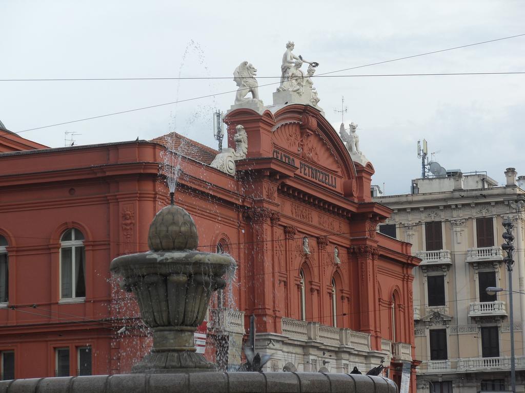 Palazzo Verrone Bari Luaran gambar
