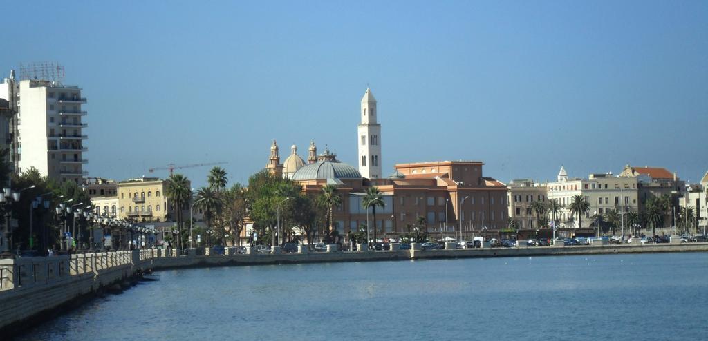 Palazzo Verrone Bari Luaran gambar